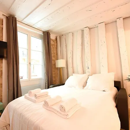 Mbm Saint Germain * París